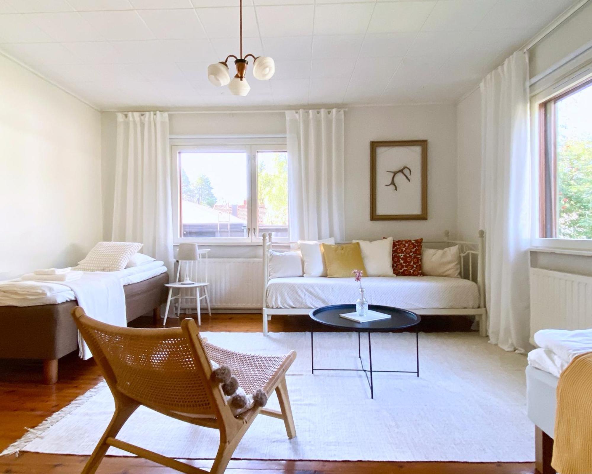 Palkinen I - Idyllic In Peaceful Area, Wifi & Free Parking Rovaniemi